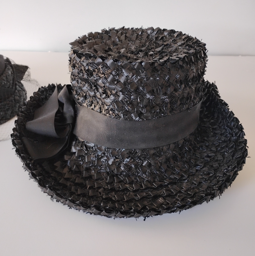 Bundle Of 2 Vintage 1950s Hats Black Woven Straw Classic Feminine I Love Lucy - Picture 4 of 11